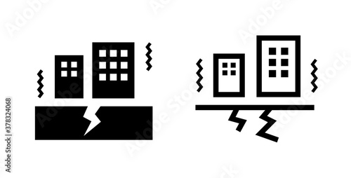 地震のアイコンのセット／イラスト／ひび割れ／被害／災害／割れる／揺れ／家／ビル／建物／