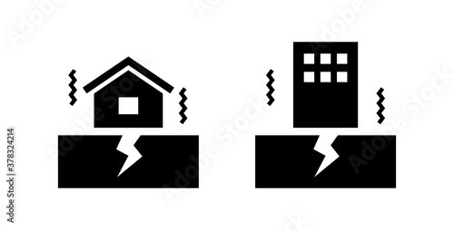 地震のアイコンのセット／イラスト／ひび割れ／被害／災害／割れる／揺れ／家／ビル／建物／