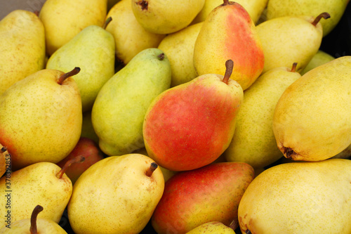 ripe pears in the market