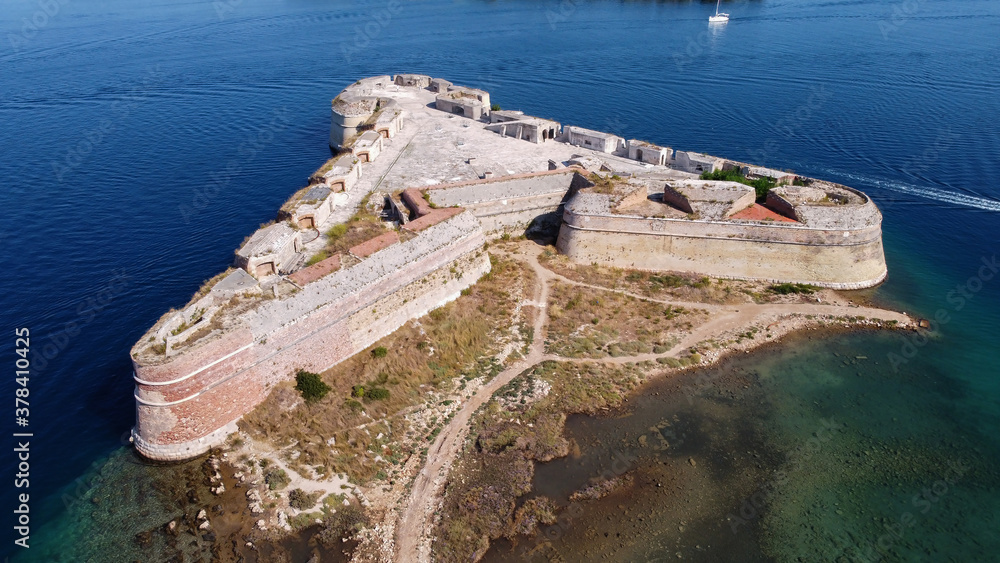 Fototapeta premium Fortress of St. Nicholas at the entrance to Sibenik Bay, Croatia