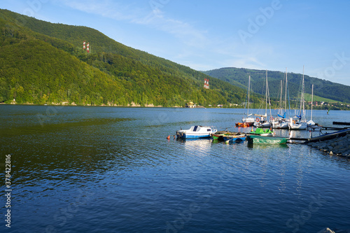 Fototapeta Naklejka Na Ścianę i Meble -  Zywieckie lake