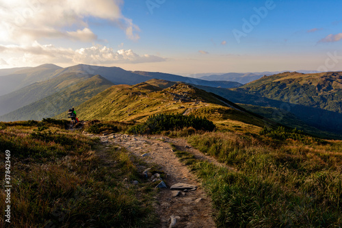 Fototapeta Naklejka Na Ścianę i Meble -  Tourist trails, Ukrainian Carpathians, picturesque landscapes, tourists on the trails of the Montenegrin ridge.