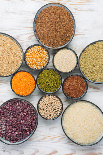 Various types of whole grains in bowl