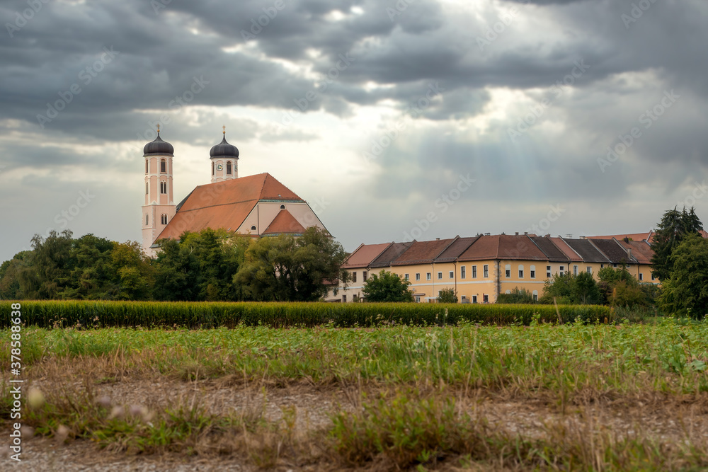 Kloster Oberalteich bei Bogen der Benediktiner in Oberalteich in Niederbayern in der Diözese Regensburg Kloster Oberalteich bei Bogen der Benediktiner in Oberalteich in Niederbayern in der Diözese Regensburg
