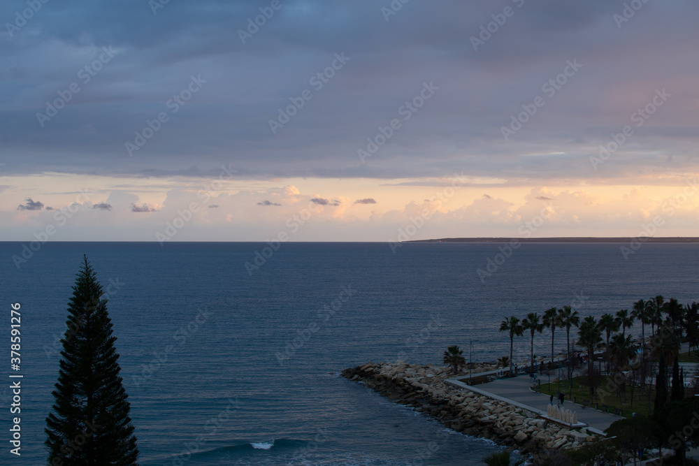 Coucher de soleil plage de limassol