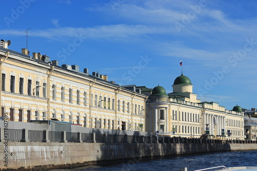architecture of buildings in the historical part of Saint Petersburg