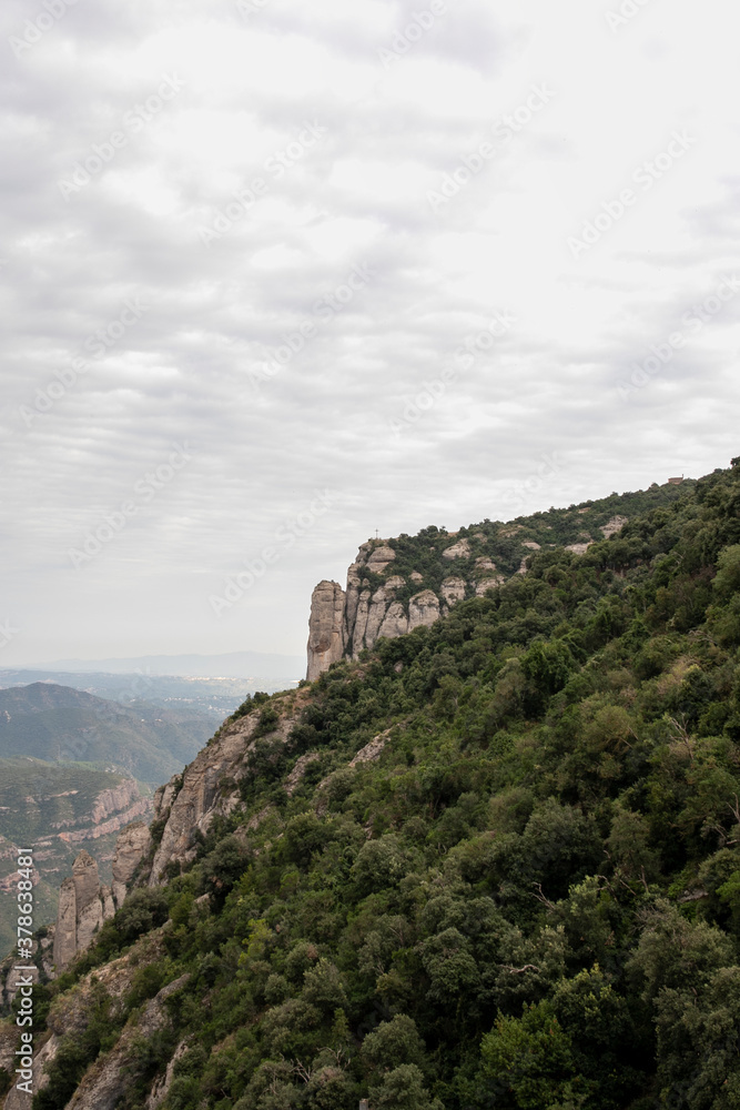 Montserrat paisaje horizontal