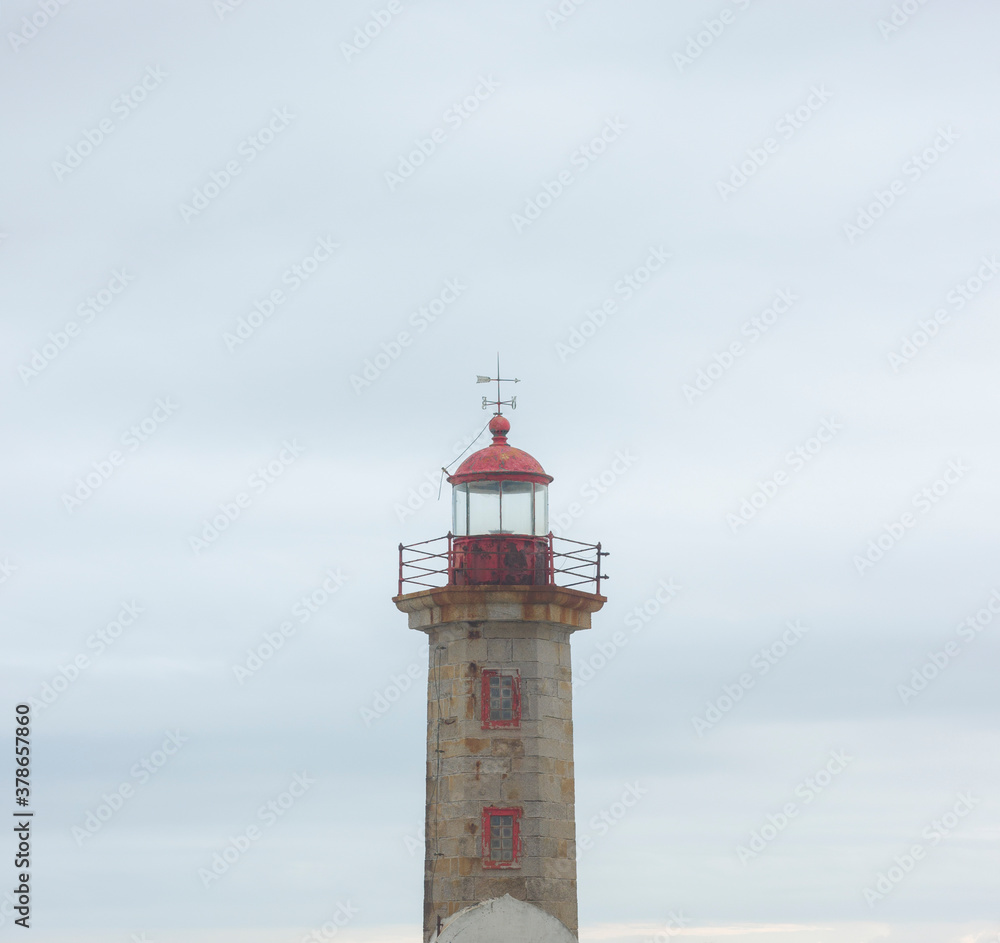 red lighthouse