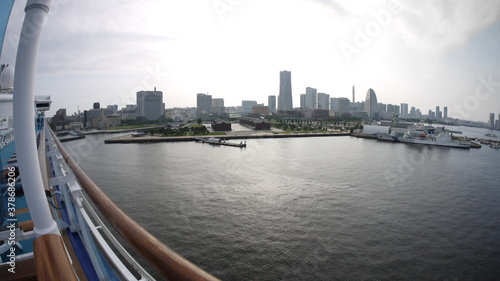 The Osanbashi Yokohama International Passenger Terminal is a major port where foreign cruise ships dock during international cruises 