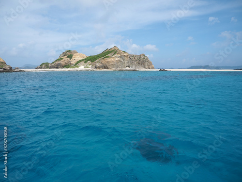 渡嘉敷島の海