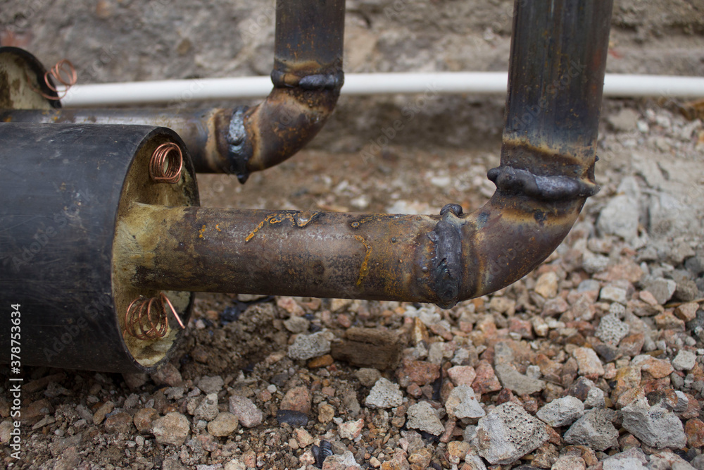Pipe in polyurethane foam insulation. Thermal insulation of pipes. Pipes for heating and water supply networks. Pipe in polyurethane foam insulation. Thermal insulation of pipes. Pipes for heating and water supply networks.
