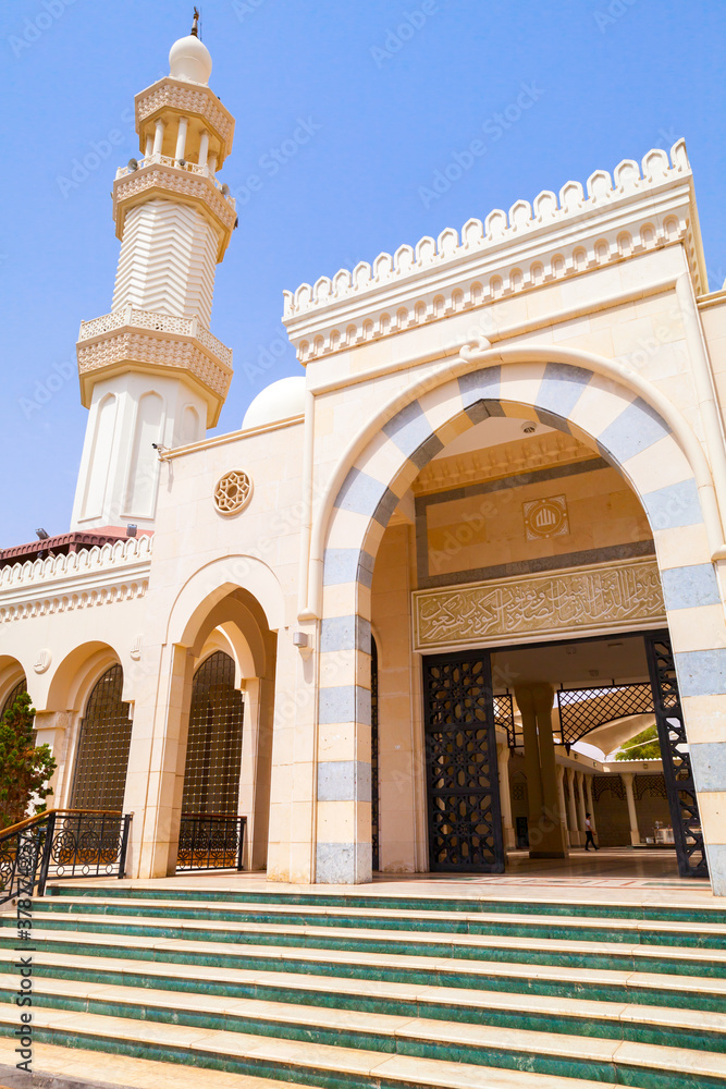 Sharif Hussein bin Ali Mosque, main entrance, Aqaba