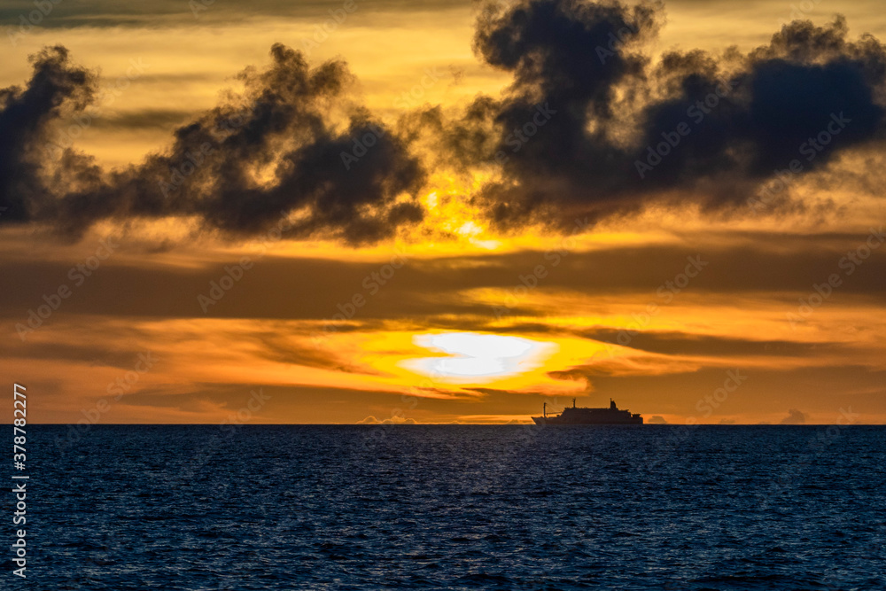 Obraz premium okinawa sunset