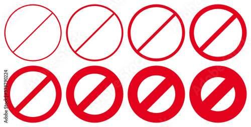 Collection de symbole d'interdiction rouge de différentes épaisseurs