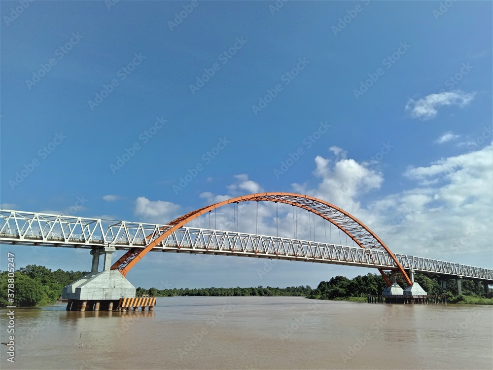 Obraz premium Bridge over the river