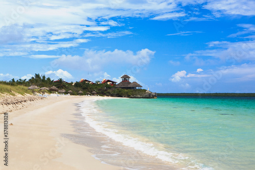 Foto Clouds over the beach, Salinas Beach, Caibarien, Villa Clara, Cuba