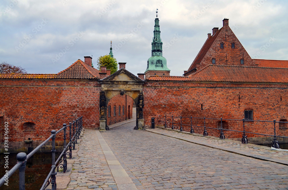 Obraz premium Denmark - Frederiksborg Castle Entrance