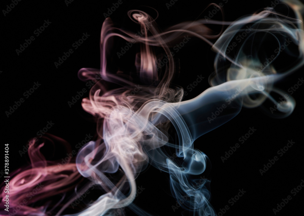 Obraz premium Colorful smoke curve on black background