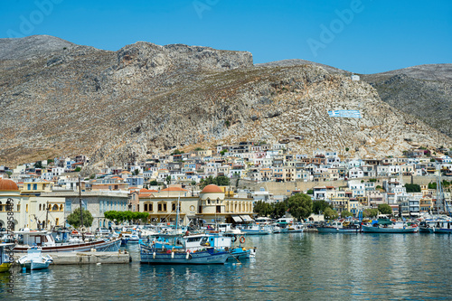 Stadt Kalymnos auf der Insel Kalymnos, Ägäis, Griechenland © tauav