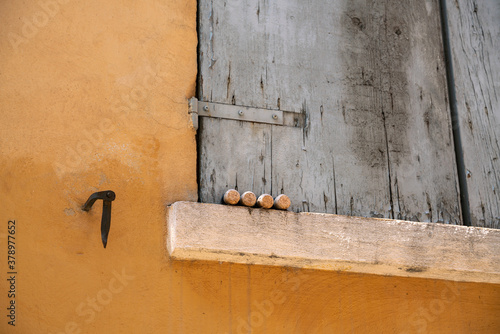 Corks and wood