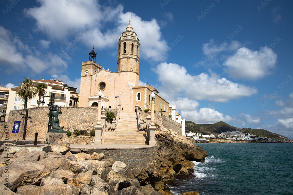 La iglesia De Sant Bartomeu y Santa Tecla church in Sitges, Garraf, Cataluña, España