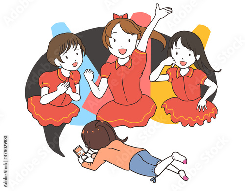 スマホゲームで遊ぶ女の子　後ろ姿　アイドル系
