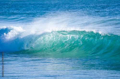 Beautiful ocean waves in Australia