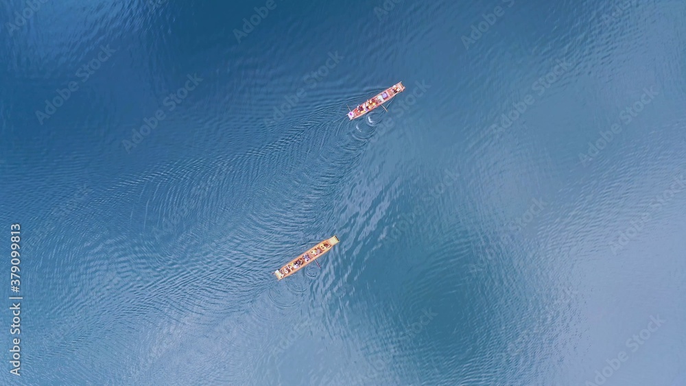 Fototapeta premium boat in the lake