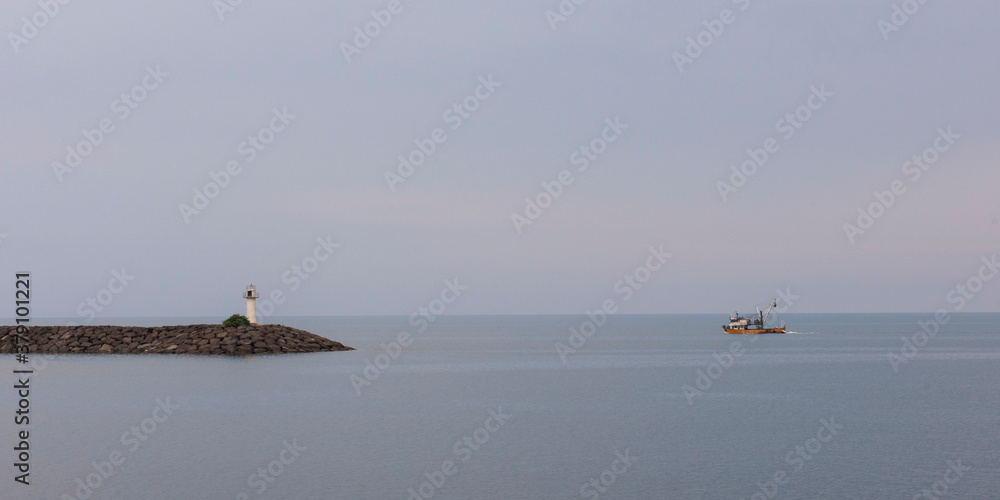 fishing boat is going to hunt fishing boat is going to hunt