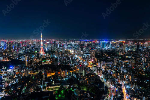 六本木ヒルズから眺める東京の夜景 © 健太 上田