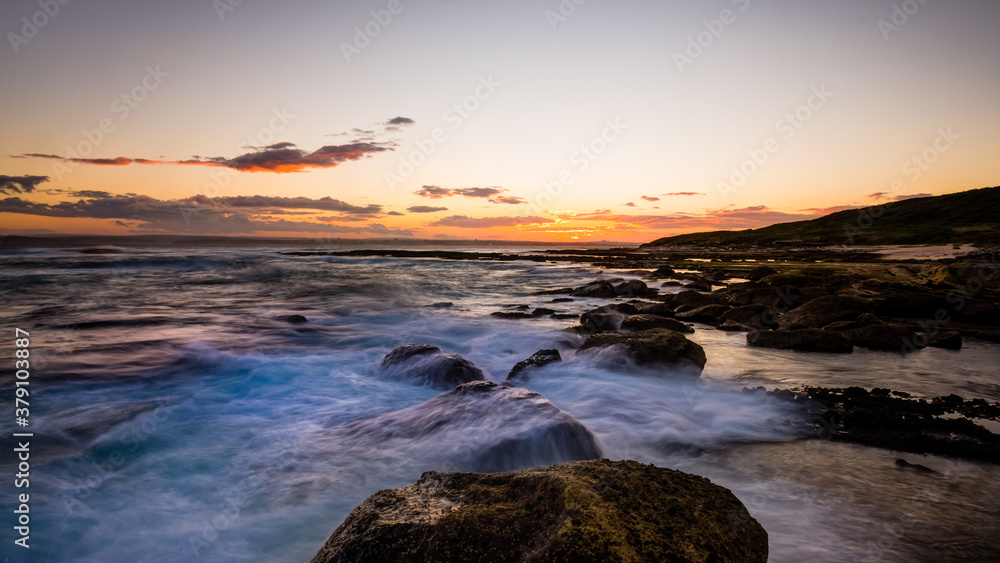 Fototapeta premium Cronulla View and Sunset in Kamay Botany Bay National Park