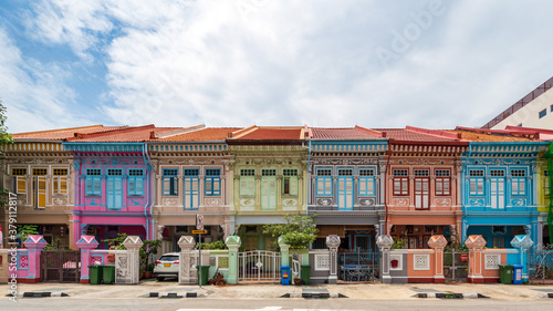 Obraz na płótnie Panorama image of Peranakan House at Katong area. w salonie