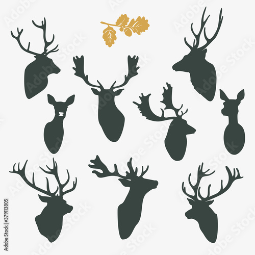 Deer silhouette busts set