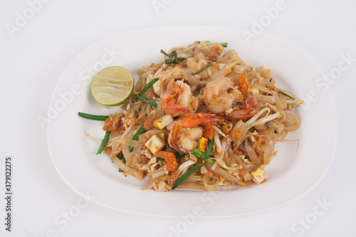 shrimp pad thai on white background