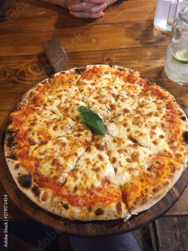 Wallpaper Mural INDE Torontodigital.ca