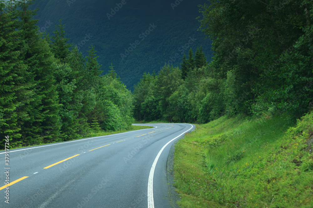 Beautiful empty mountain road, Norway Beautiful empty mountain road, Norway