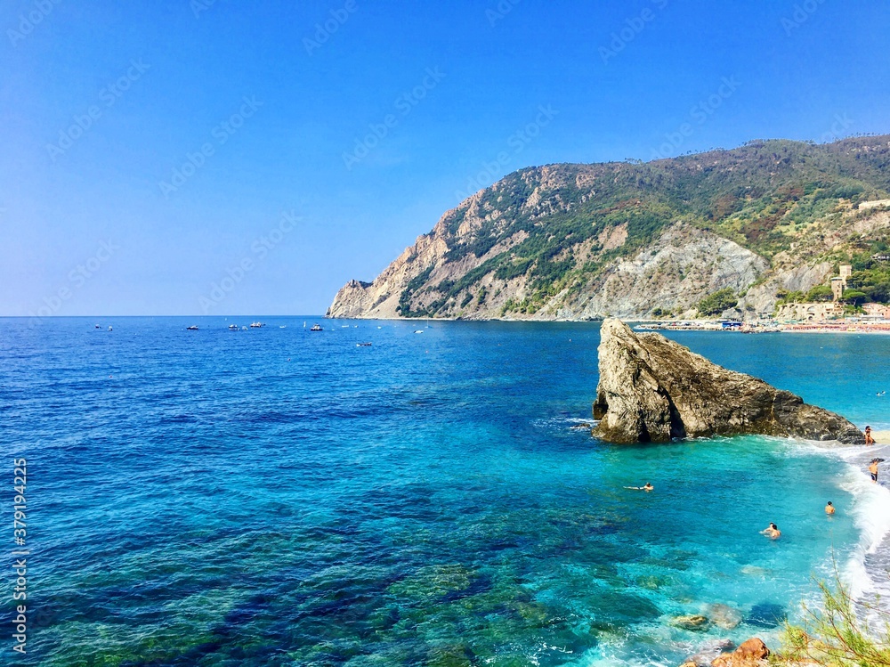 Fototapeta premium view of the sea