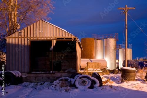 Fotografie Utility Shed in Snow, Palmer, Alaska