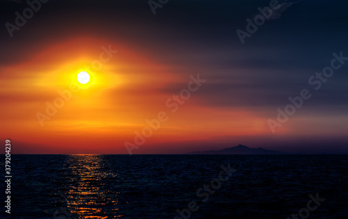 Sonnenuntergang über dem Meer © Steve Kuttig