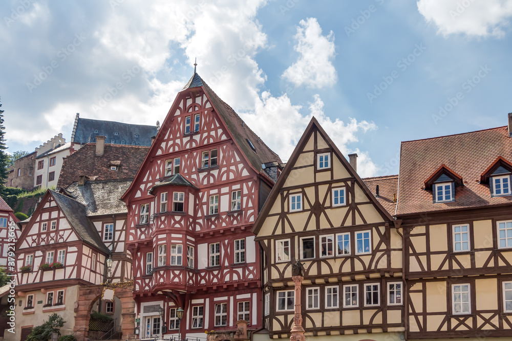 Fachwerkarchitektur in der Altstadt von Miltenberg in Unterfranken, Bayern