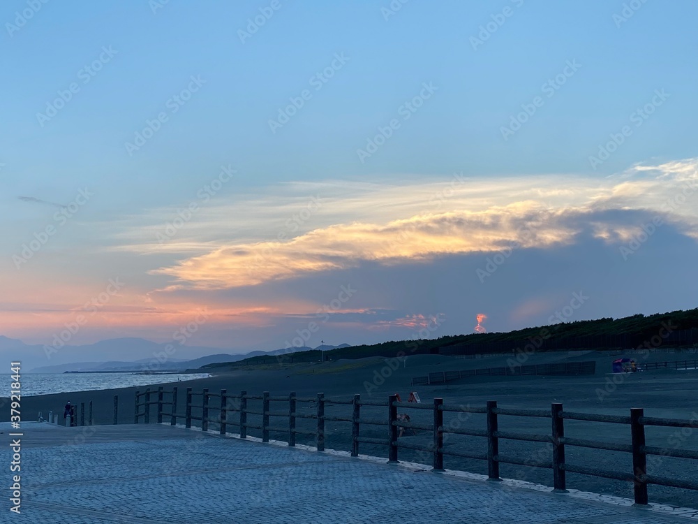 Obraz premium sunset at the pier