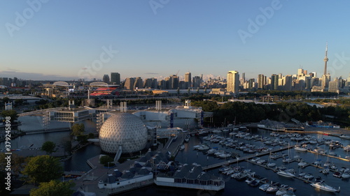 Canvas Print Drone Skyline City Park