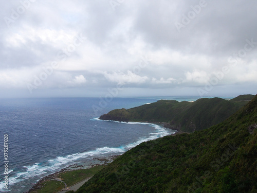 沖縄 久米島 比屋定バンタの断崖絶景風景