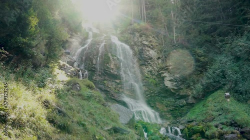 A fairytale waterfall - slowmotion e normal speed