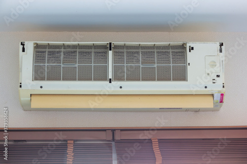 air conditioner cover was removed until visible to air filter waiting clear or repair