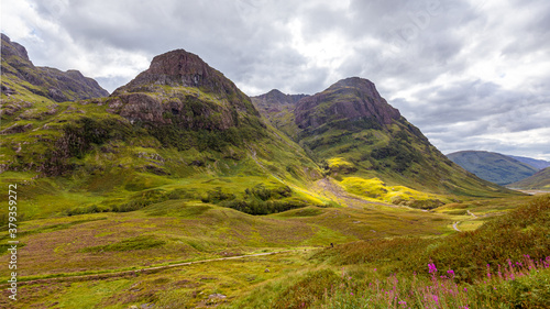 Photos Three Sisters in Glen Coe - The most scenic Highland glen in Scotland