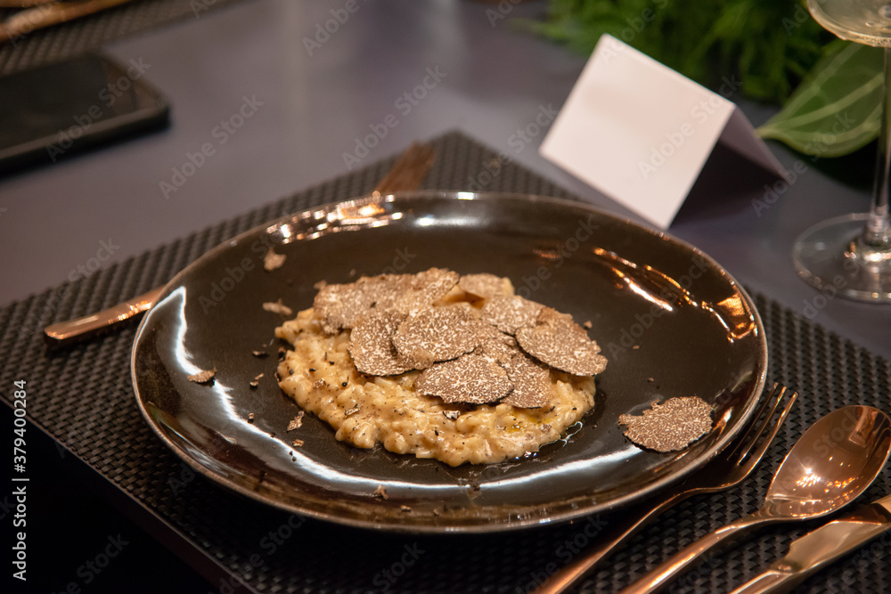 truffles mushroom soup sprinkle with sliced black truffles truffles mushroom soup sprinkle with sliced black truffles