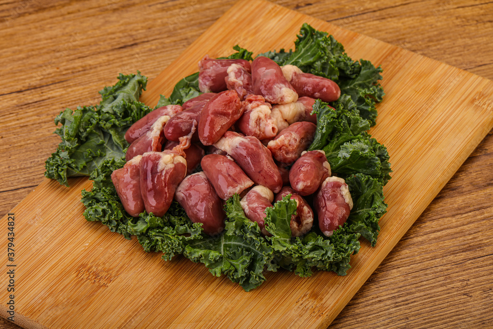 Raw chicken hearts for cooking
