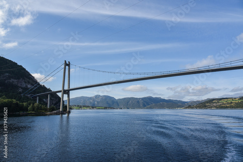 Ponte sul fiordo photo