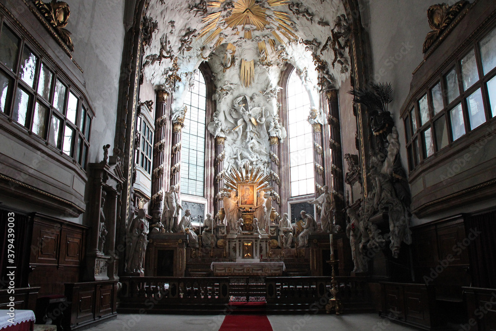 Obraz premium baroque church (saint-michel) in vienna (austria)